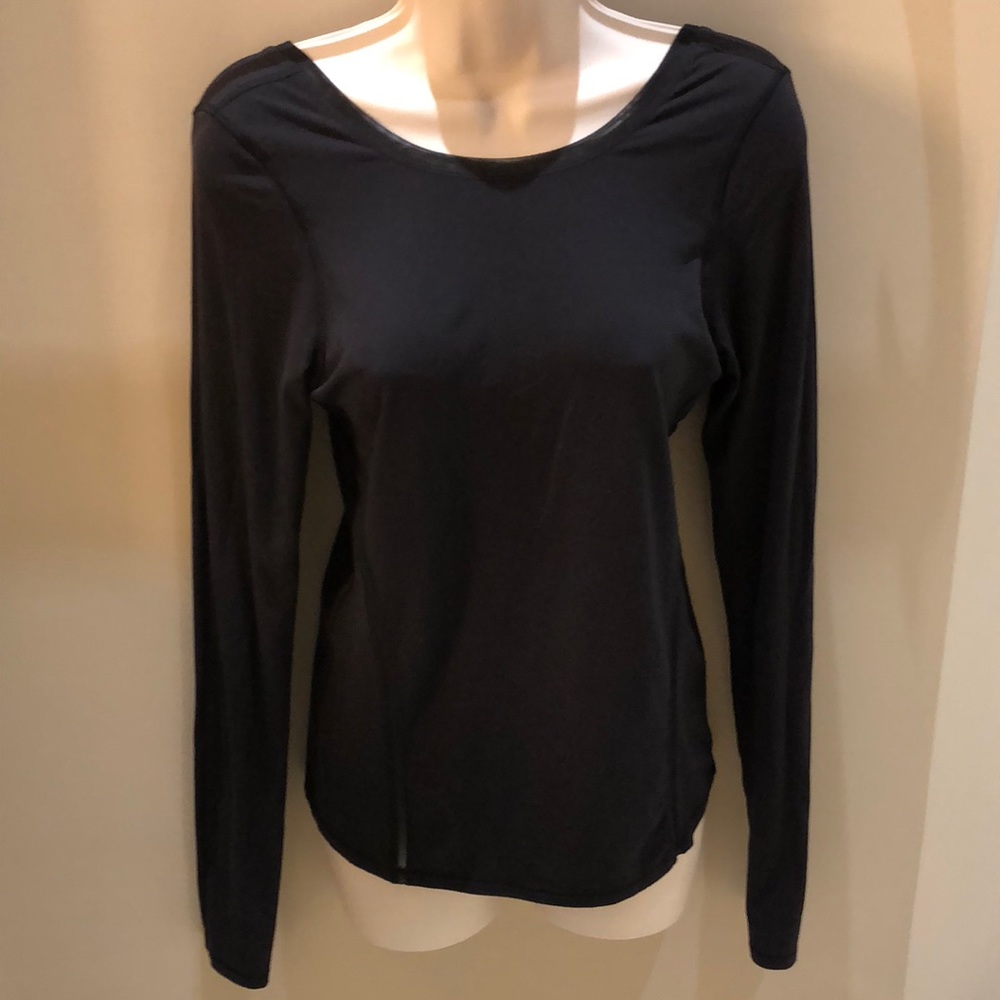 Lululemon women’s top